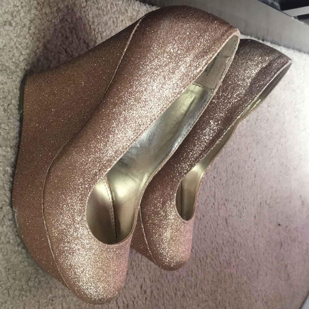 Wedges - Picture 3 of 3